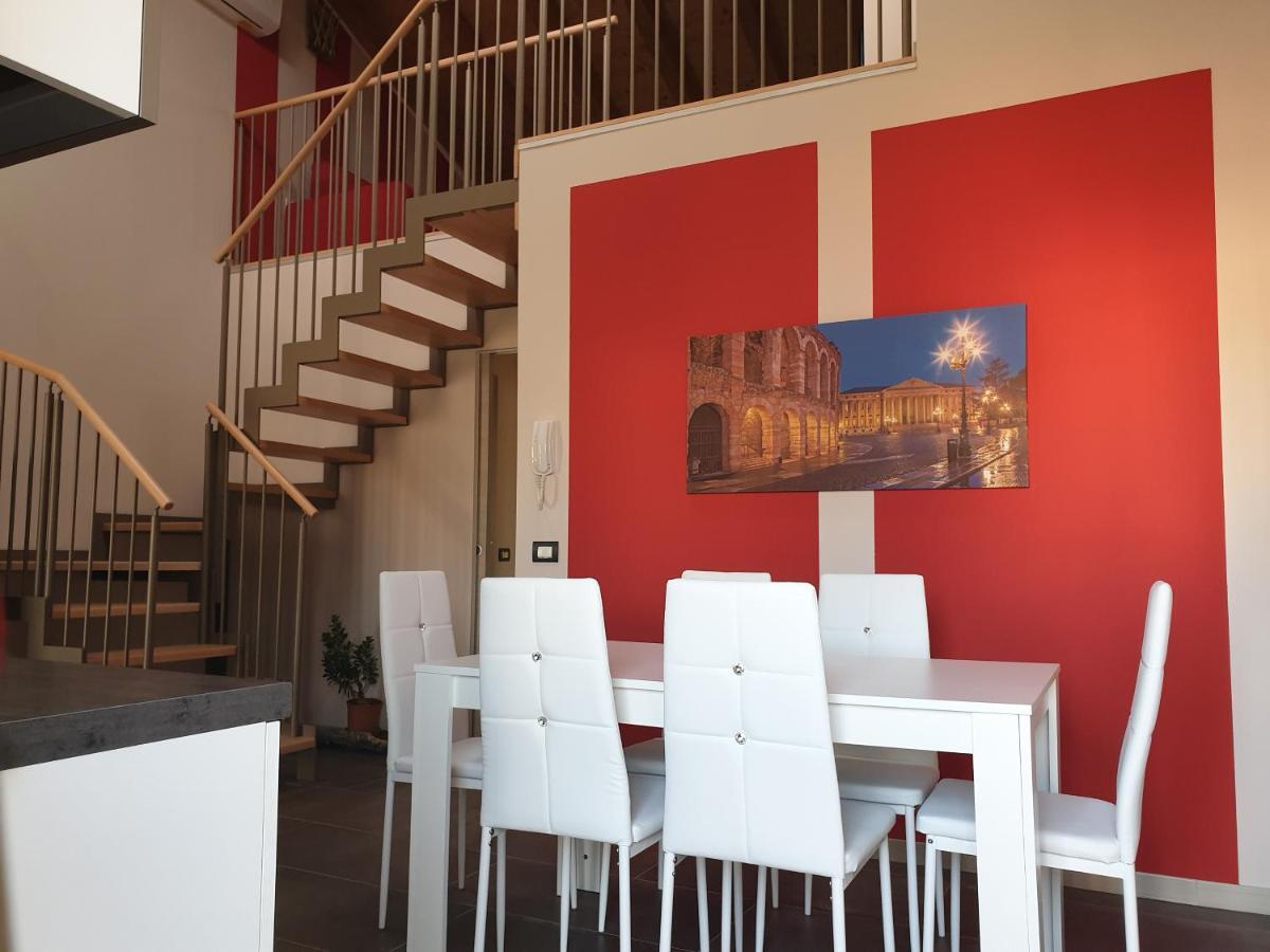 Dimora Rosso San Zeno - Wifi Veloce E Adatto Per Famiglie Verona Luaran gambar