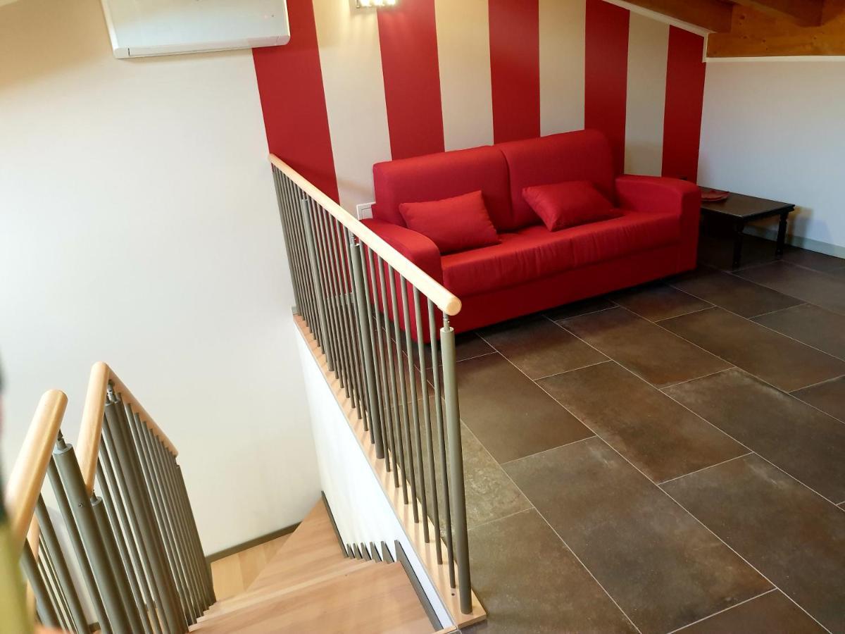 Dimora Rosso San Zeno - Wifi Veloce E Adatto Per Famiglie Verona Luaran gambar