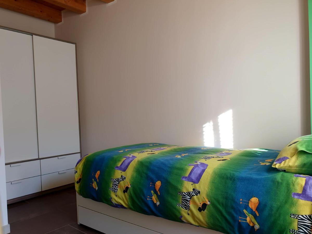 Dimora Rosso San Zeno - Wifi Veloce E Adatto Per Famiglie Verona Luaran gambar